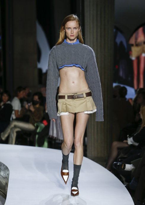 Image: A model wearing the look on the Spring/Summer 2022 runway