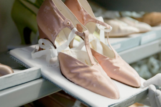 Pink shoes in the Fashion Museum collection